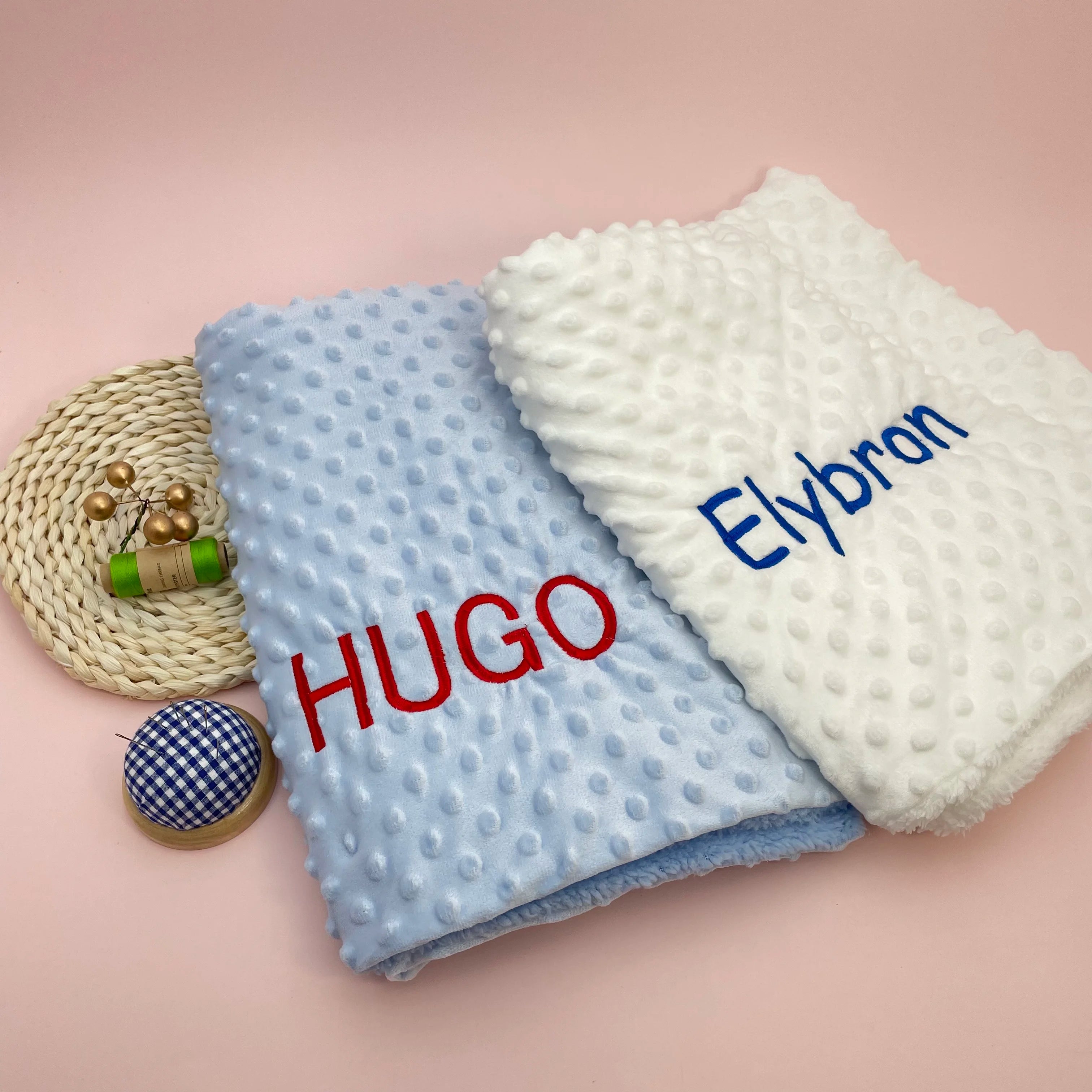 שמיכת תינוק עם שם בהתאמה אישית - Personalized Name Blanket