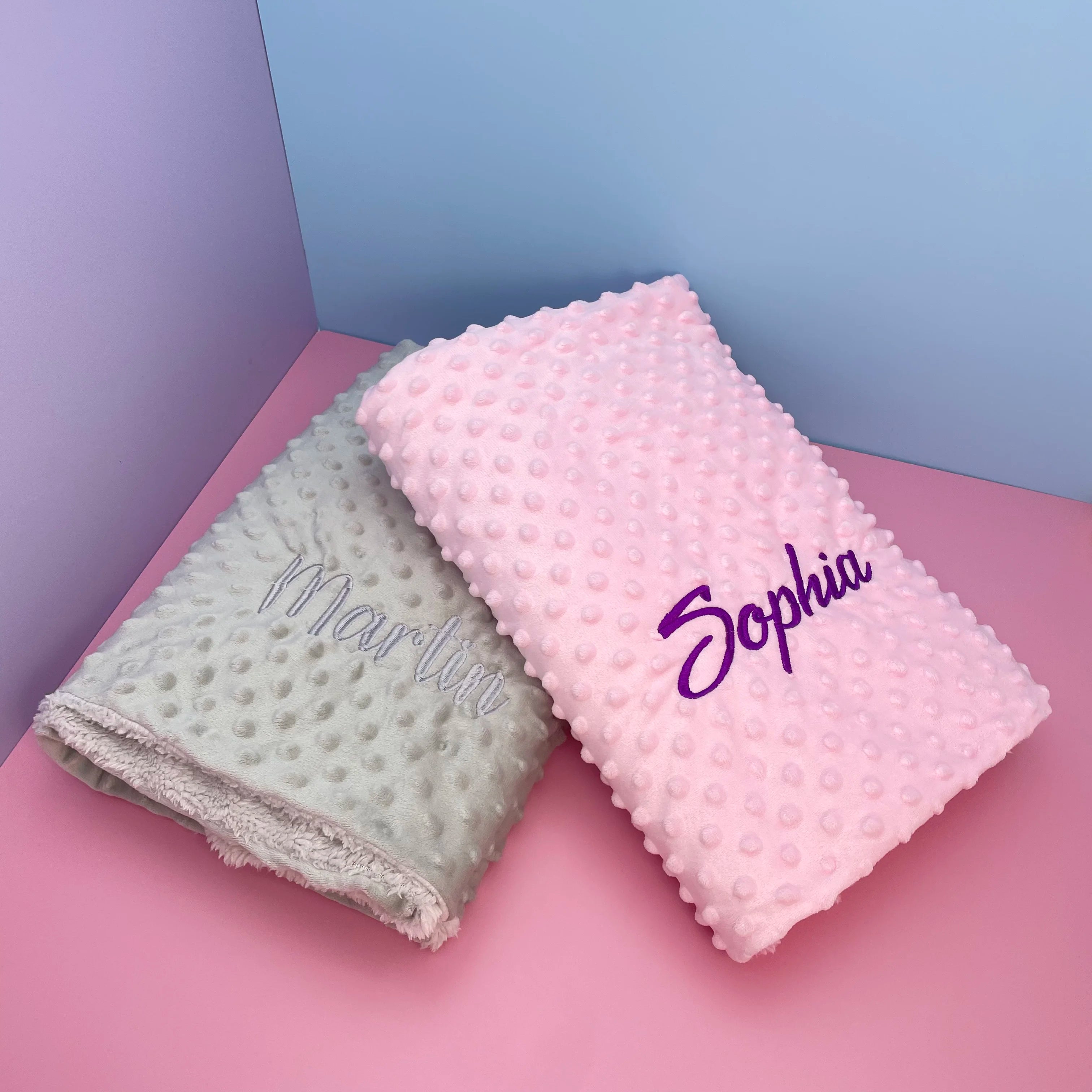 שמיכת תינוק עם שם בהתאמה אישית - Personalized Name Blanket