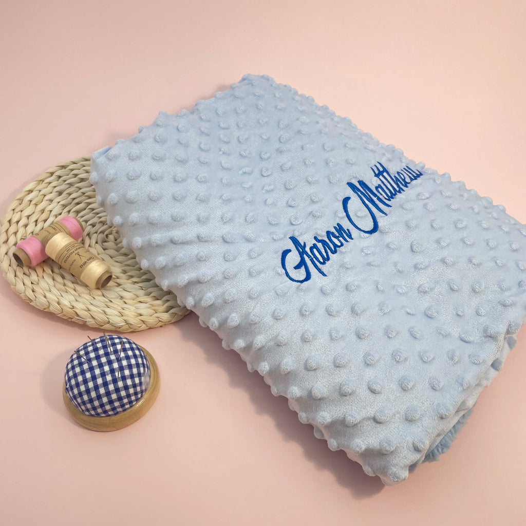 שמיכת תינוק עם שם בהתאמה אישית - Personalized Name Blanket