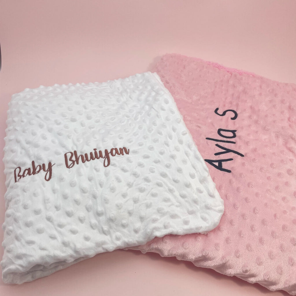 שמיכת תינוק עם שם בהתאמה אישית - Personalized Name Blanket